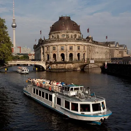 Easyhotel Hackescher Markt Hotell Berlin