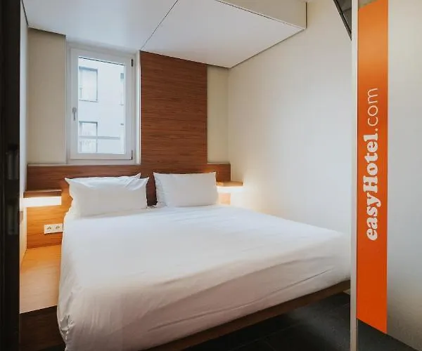 Easyhotel Hackescher Markt 2*