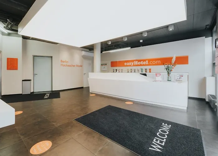 Easyhotel Hackescher Markt Hotel 2*